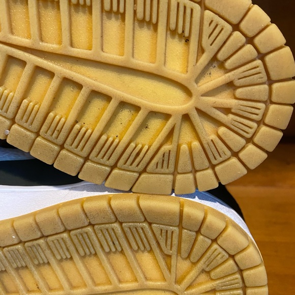 Nike SB Dunk - Picture 7 of 10